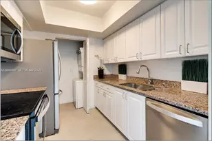 90 Alton Rd, Miami Beach, FL 33139 - Photo 9
