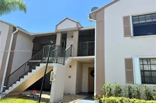 1044 S Independence Dr, Homestead, FL 33034 - Photo 11
