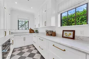 5730 SW 49th St, South Miami, FL 33155 - Photo 11