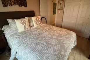 5125 SW 26th Ct, Hollywood, FL 33023 - Photo 9