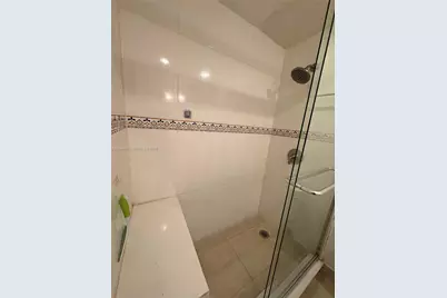 210 172nd St #429, Sunny Isles Beach, FL 33160 - Photo 9