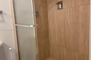 [Address not provided], Hollywood, FL 33019 - Photo 13