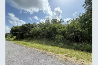 625 N Granja St, Clewiston, FL 33440 - Photo 9
