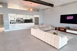 7934 West Dr, North Bay Village, FL 33141 - Photo 9