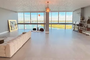 7934 West Dr, North Bay Village, FL 33141 - Photo 7