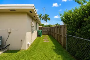 15445 SW 99th Ave, Miami, FL 33157 - Photo 27