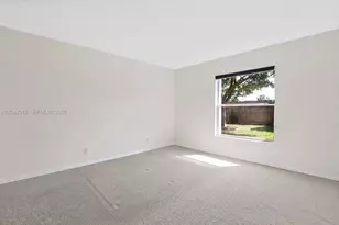 547 High Hawk Cir, Vero Beach, FL 32962 - Photo 13