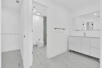 8858 Harding Ave, Surfside, FL 33154 - Photo 17