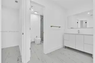 8858 Harding Ave, Surfside, FL 33154 - Photo 17