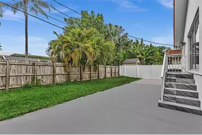 8858 Harding Ave, Surfside, FL 33154 - Photo 27
