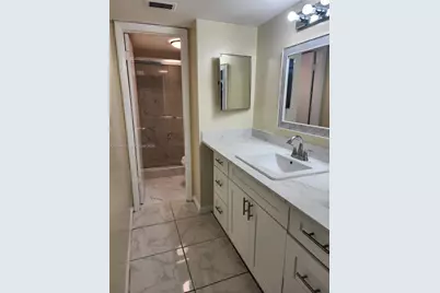 2148 White Pine Cir #A, Greenacres, FL 33415 - Photo 5