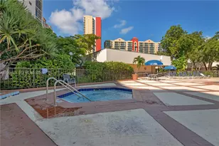 16919 N Bay Rd, Sunny Isles Beach, FL 33160 - Photo 11