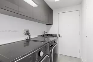 3802 NE 207th St, Aventura, FL 33180 - Photo 17