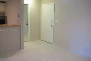 7300 NW 17th St, Plantation, FL 33313 - Photo 5