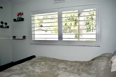 9820 NW 7th St #0, Pembroke Pines, FL 33024 - Photo 35
