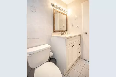 5601 Collins Ave #1517, Miami Beach, FL 33140 - Photo 23