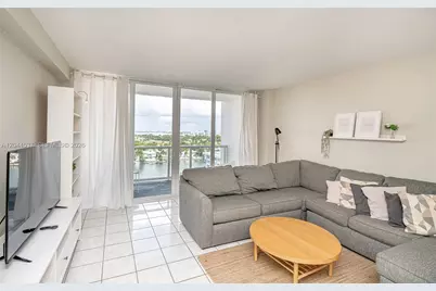 5601 Collins Ave #1517, Miami Beach, FL 33140 - Photo 7