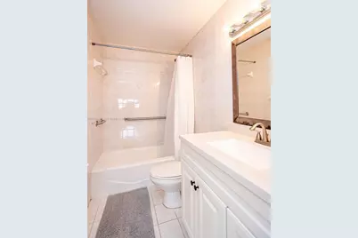 5601 Collins Ave #1517, Miami Beach, FL 33140 - Photo 21