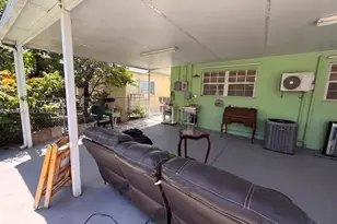 974 SE 1st St, Hialeah, FL 33010 - Photo 21
