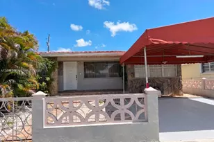 974 SE 1st St, Hialeah, FL 33010 - Photo 1