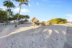 1111 Crandon Blvd, Key Biscayne, FL 33149 - Photo 69