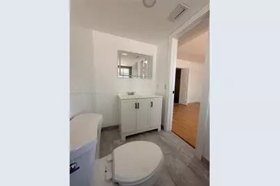 7000 NW 173rd Dr #1805, Hialeah, FL 33015 - Photo 25