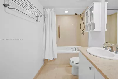 19900 E Country Club Dr #212, Aventura, FL 33180 - Photo 19