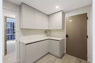 700 NE 24th Street #1401, Miami, FL 33137 - Photo 45