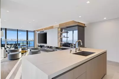 700 NE 24th Street #1401, Miami, FL 33137 - Photo 17
