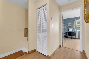 10857 NW 8th St, Pembroke Pines, FL 33026 - Photo 25