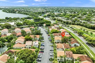 10857 NW 8th St, Pembroke Pines, FL 33026 - Photo 33