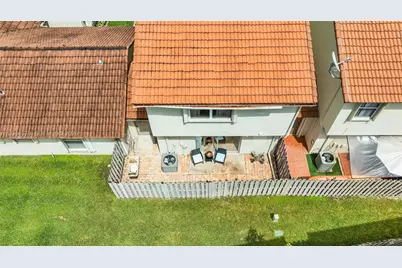 10857 NW 8th St, Pembroke Pines, FL 33026 - Photo 39