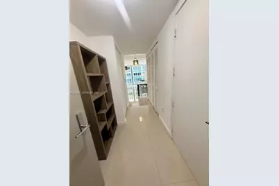 488 NE 18th St #2802, Miami, FL 33132 - Photo 11