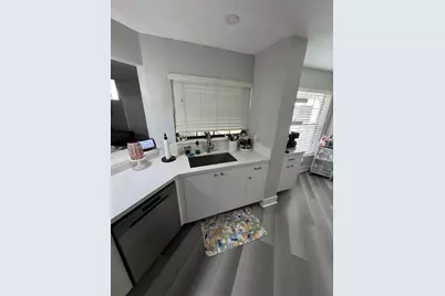 9267 W Sunrise Blvd, Plantation, FL 33322 - Photo 9