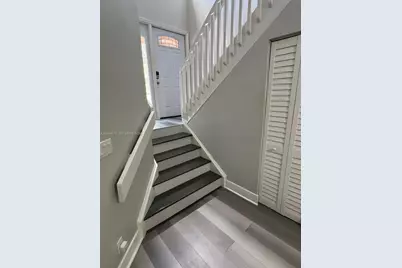 9267 W Sunrise Blvd, Plantation, FL 33322 - Photo 5