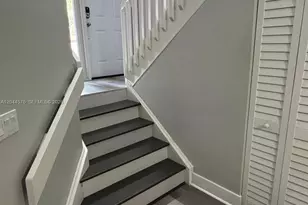 9267 W Sunrise Blvd, Plantation, FL 33322 - Photo 5