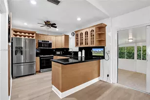 7812 SW 7th Pl, North Lauderdale, FL 33068 - Photo 11