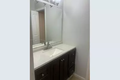 660 Tennis Club Dr #101, Fort Lauderdale, FL 33311 - Photo 33