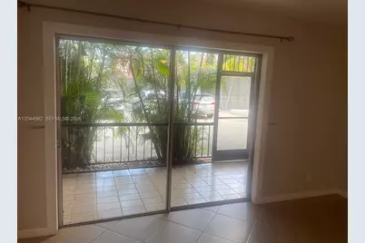 660 Tennis Club Dr #101, Fort Lauderdale, FL 33311 - Photo 15
