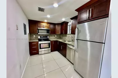 411 SW 37th Ave #3D, Miami, FL 33135 - Photo 1