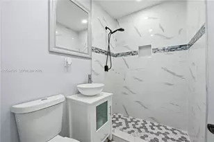 12475 NW 10th Ave, North Miami, FL 33168 - Photo 17