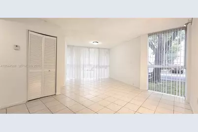 7035 NW 186th St #D110, Hialeah, FL 33015 - Photo 5