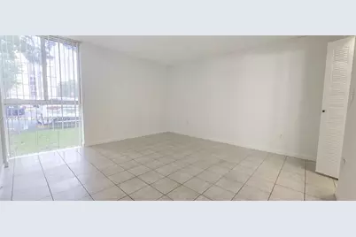 7035 NW 186th St #D110, Hialeah, FL 33015 - Photo 11