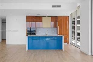 2678 Tigertail Ave, Miami, FL 33133 - Photo 5