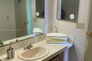 1233 SW 130th Ave, Miami, FL 33184 - Photo 17