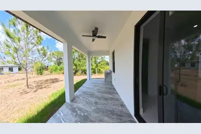 3004 SW 4th St, Lehigh Acres, FL 33976 - Photo 31