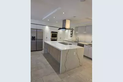 20401 NE 30th Ave #112-8, Aventura, FL 33180 - Photo 1