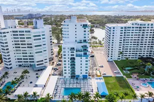 5001 Collins Ave, Miami Beach, FL 33140 - Photo 11