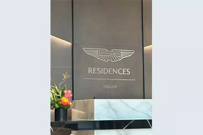 300 Biscayne Blvd Way #1909, Miami, FL 33131 - Photo 25