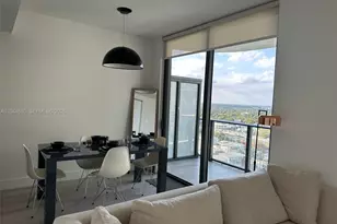 121 NE 34th St, Miami, FL 33137 - Photo 31